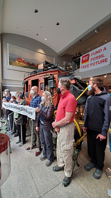 Climate Activists Occupy Wells Fargo Global Headquarters:April 25, 2022